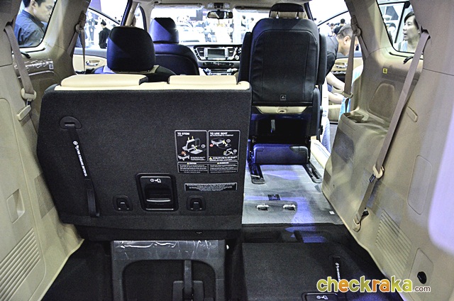 รูปภาพ เกีย KIA Grand Carnival Limousine (SXL) ปี 2017