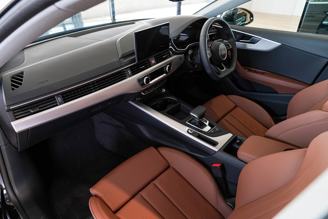 รูปภาพ อาวดี้ Audi A5 Sportback 45 TFSI quattro S line Black Edition ปี 2020