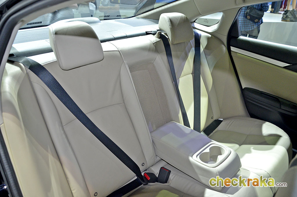 รูปภาพ ฮอนด้า Honda Civic 1.8 EL CVT ปี 2018