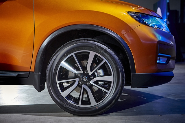 รูปภาพ นิสสัน Nissan X-Trail 2.5V 2WD 2019 ปี 2019