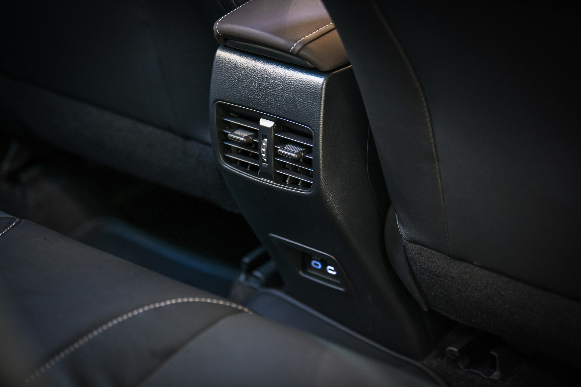 รูปภาพ โตโยต้า Toyota Corolla Cross HEV Smart ปี 2026