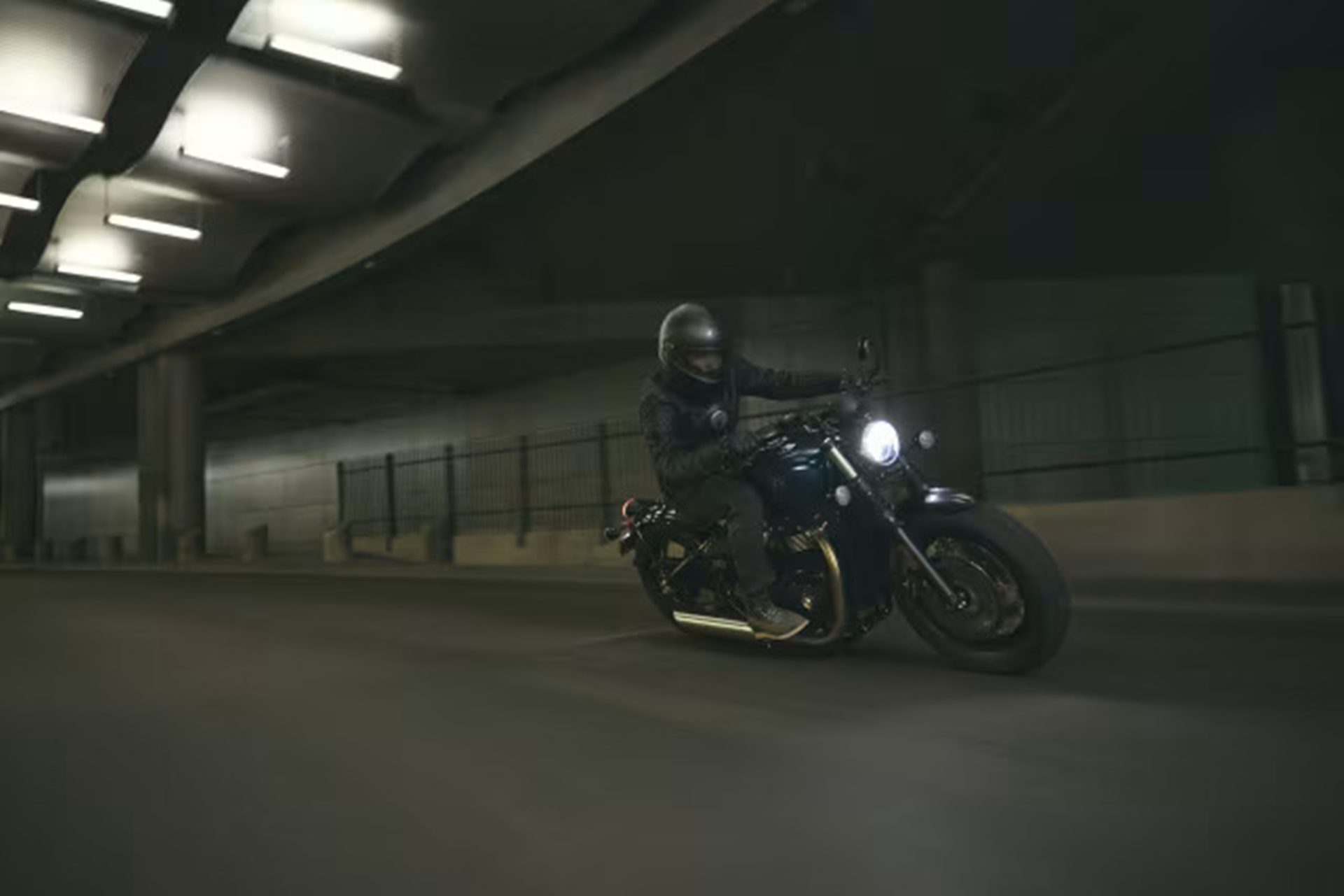 รูปภาพ ไทรอัมพ์ Triumph Bonneville Bobber ปี 2026