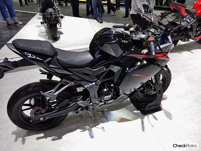 รูปภาพ จีพีเอ็กซ์ GPX Demon Demon 150 GR MY18 ปี 2017