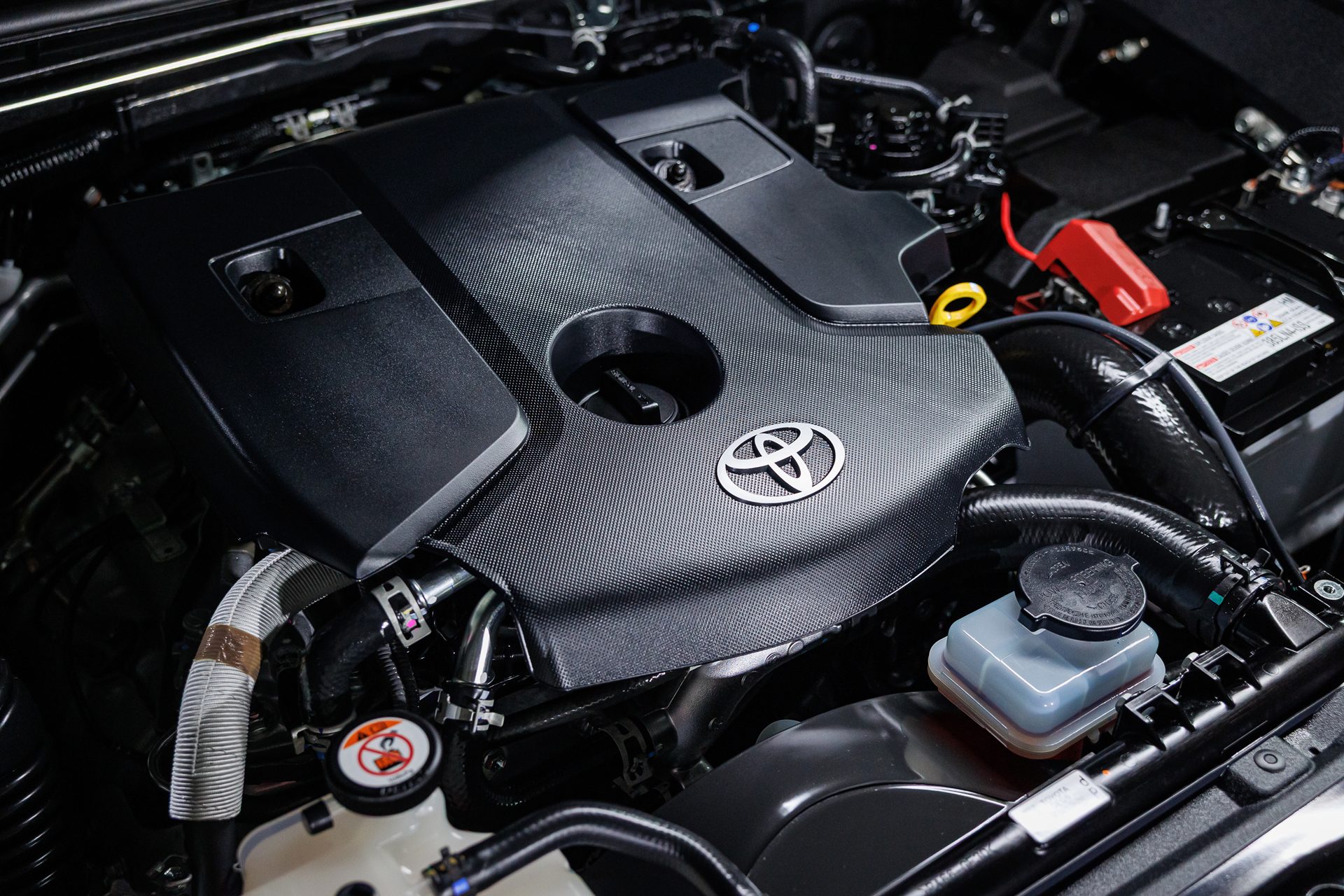 รูปภาพ โตโยต้า Toyota Hilux Travo Double Cab Prerunner 2.8 Premium AT ปี 2025