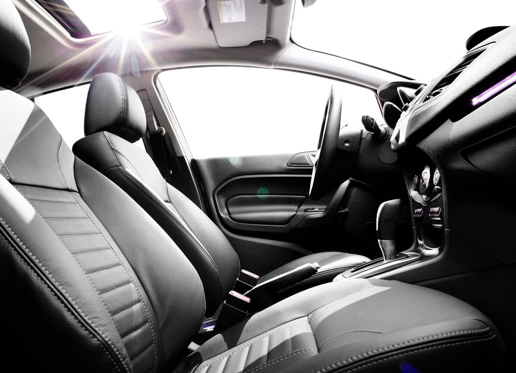 รูปภาพ ฟอร์ด Ford Fiesta 4Dr 1.0 Titanium EcoBoost ปี 2013