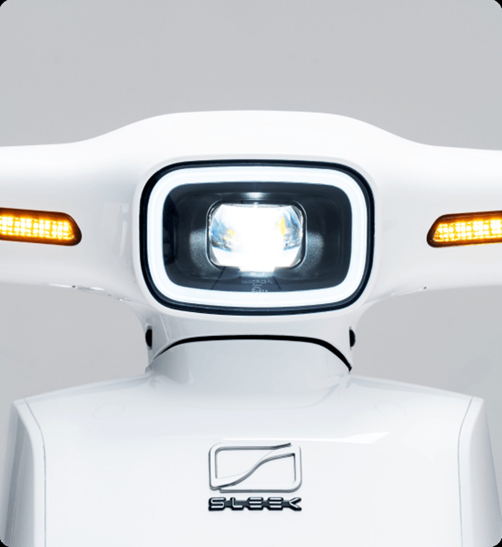 รูปภาพ สลีค SLEEK TYPE-E (Standard) ปี 2024