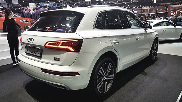รูปภาพ อาวดี้ Audi Q5 45 TFSI quattro S Line ปี 2017