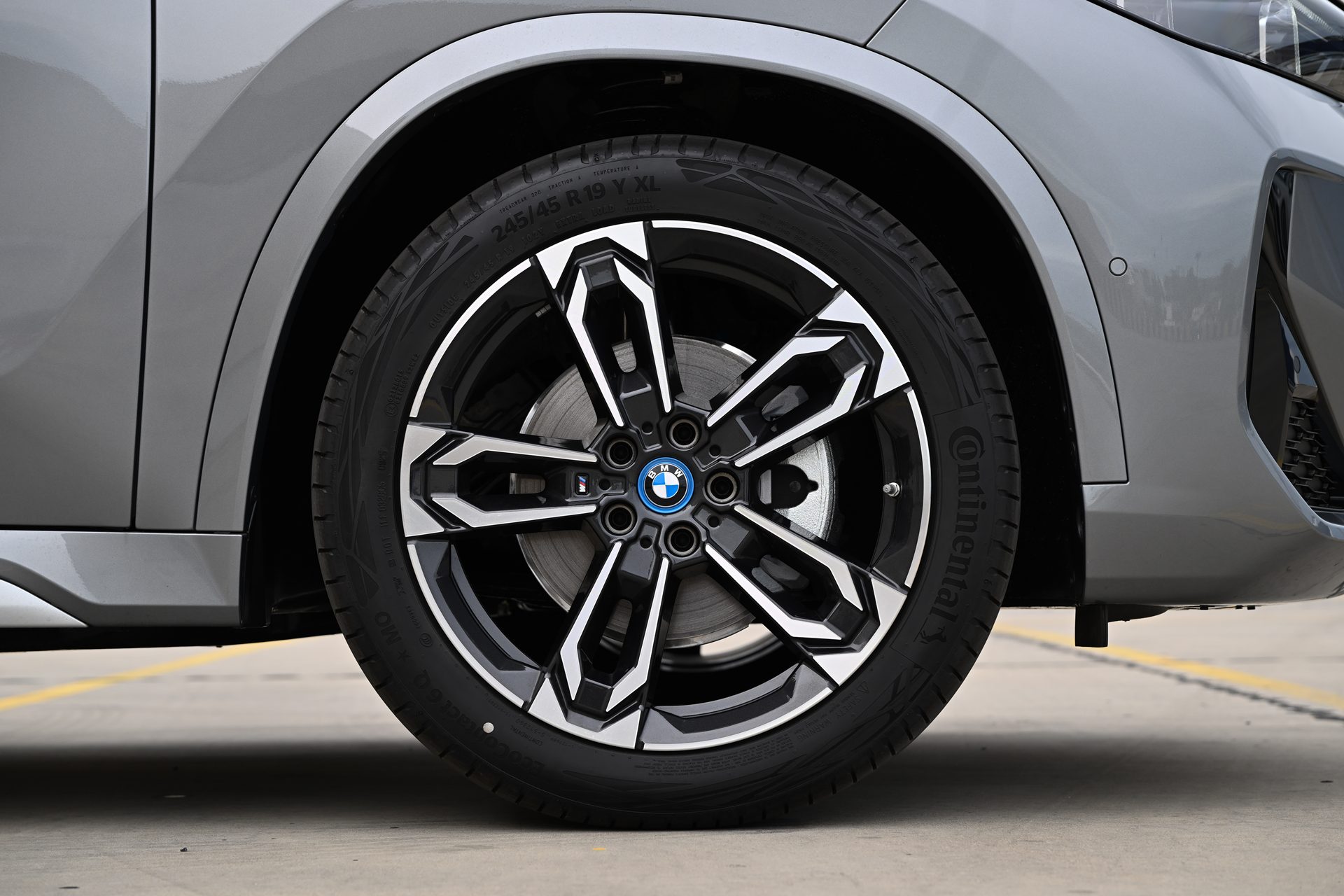 รูปภาพ บีเอ็มดับเบิลยู BMW i X1 eDrive20L M Sport ปี 2025