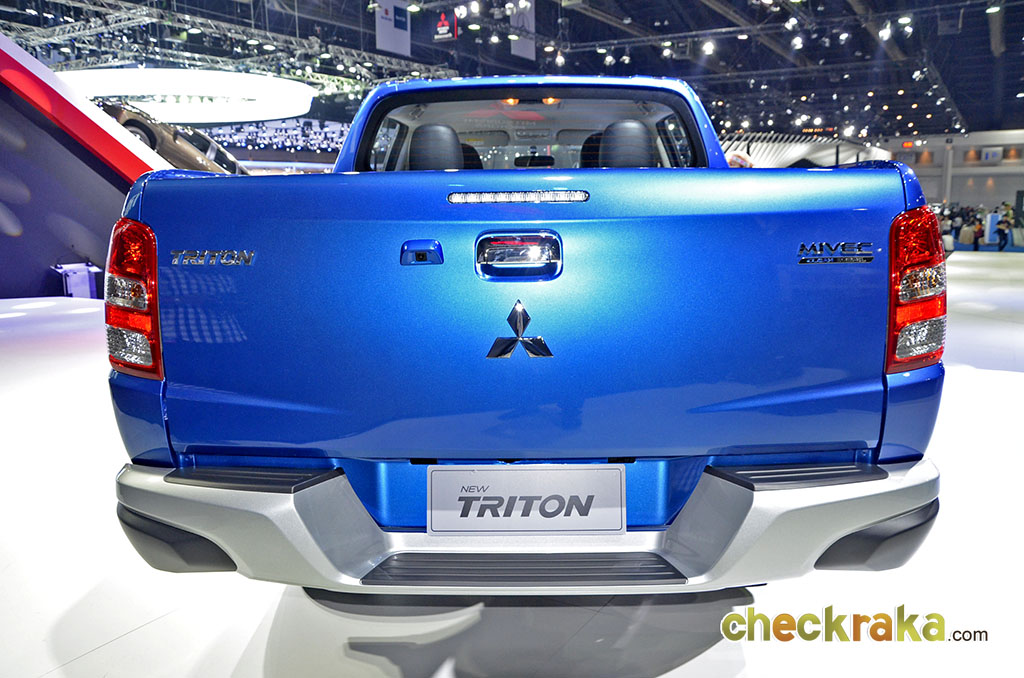รูปภาพ มิตซูบิชิ Mitsubishi Triton Plus Double Cab 2.4 MIVEC Limited Edition M/T ปี 2016