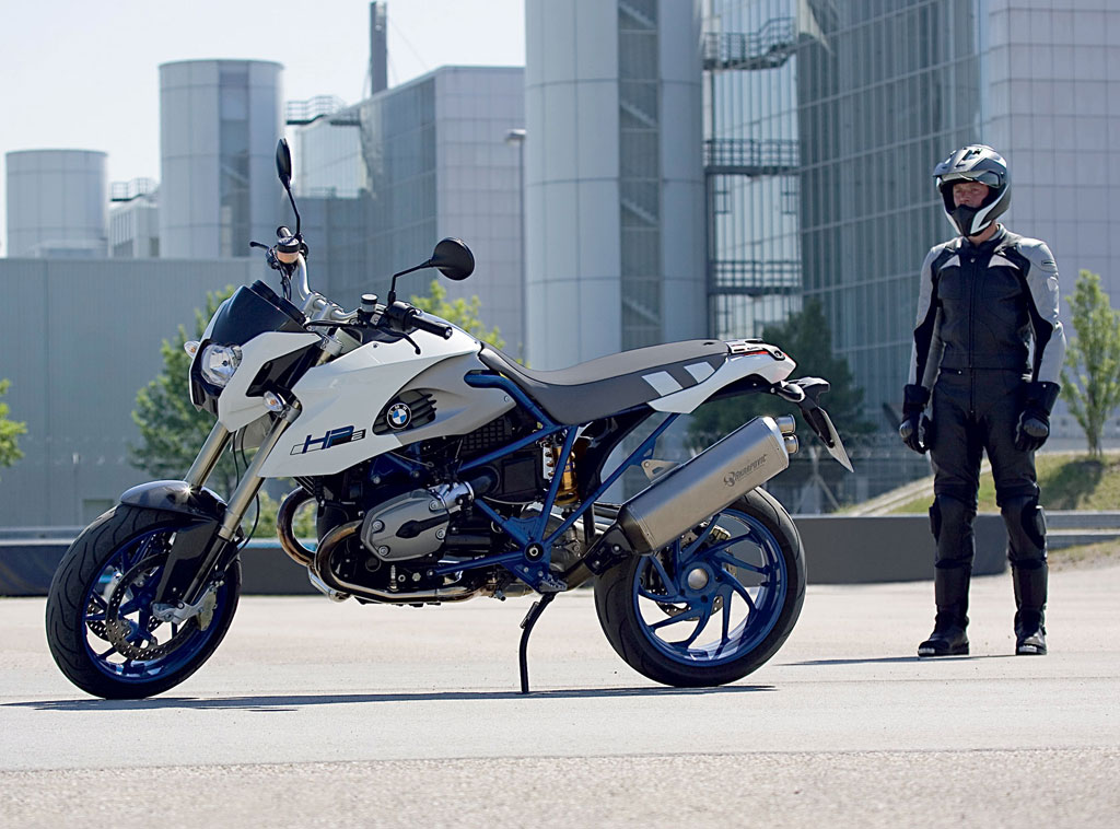 รูปภาพ บีเอ็มดับเบิลยู BMW HP 2 Sport ปี 2010