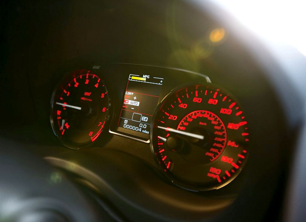 รูปภาพ ซูบารุ Subaru WRX STI 2.5 Turbo AWD 6MT ปี 2014