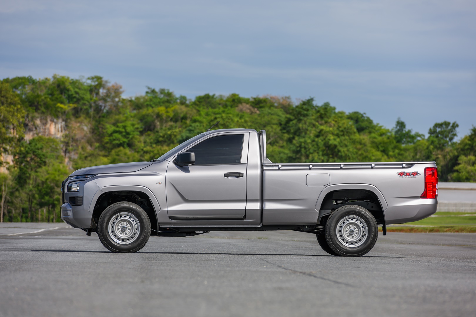 รูปภาพ มิตซูบิชิ Mitsubishi Triton Single Cab LR 2.4 Pro ปี 2025