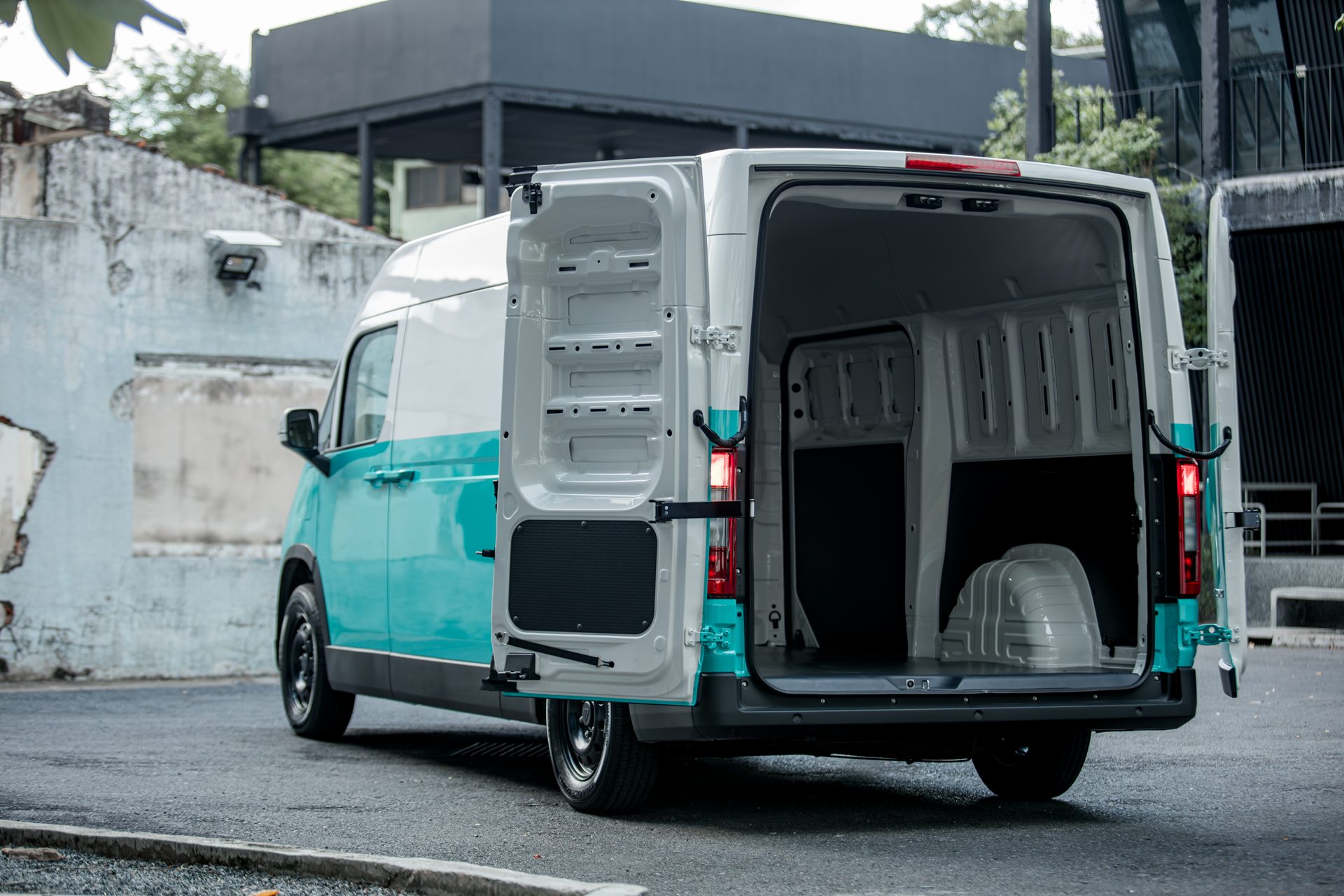 รูปภาพ ซีพี โฟตอน CP FOTON eView Connect i9 ปี 2026