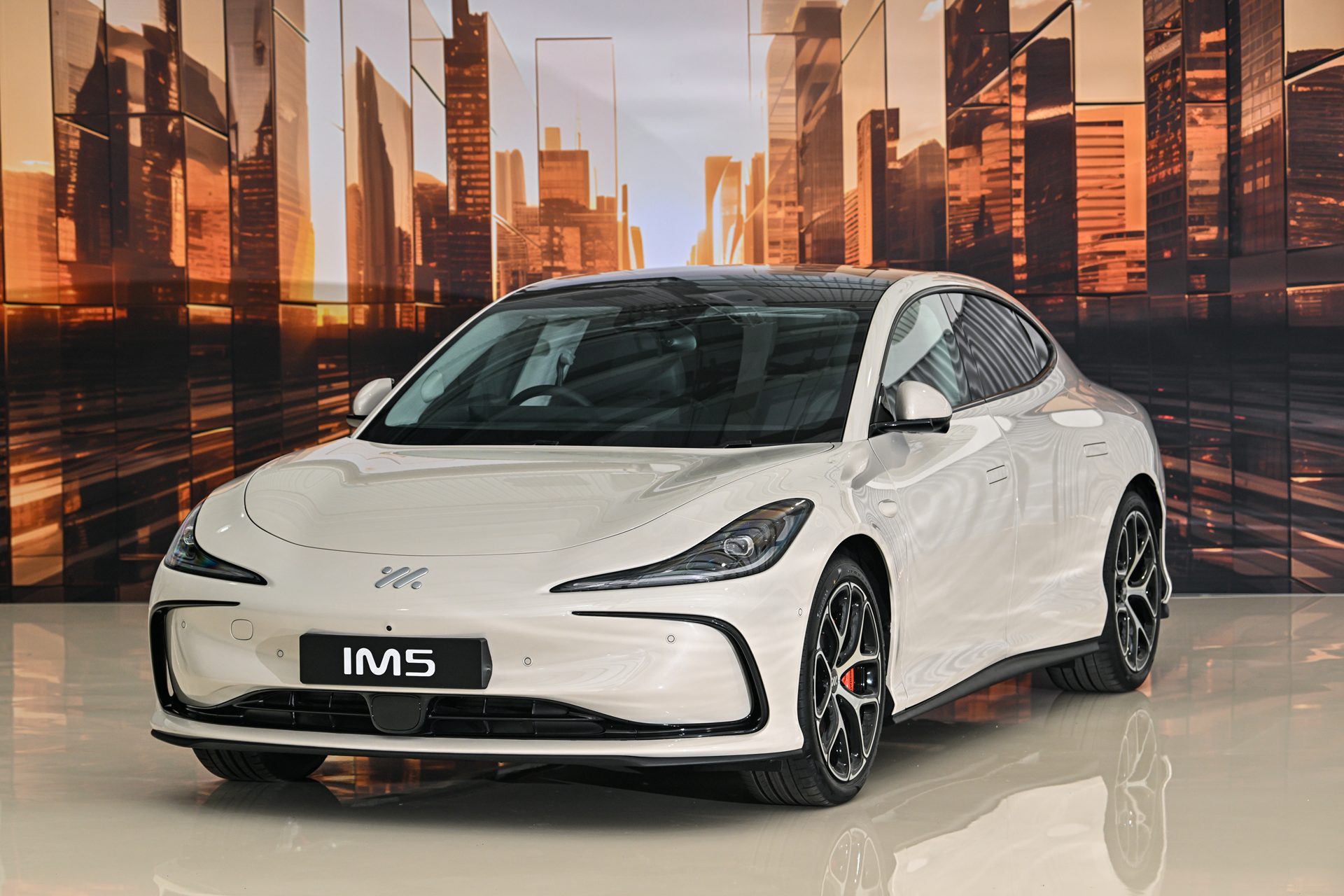 รูปภาพ เอ็มจี MG IM5 Premium LONG RANGE ปี 2026