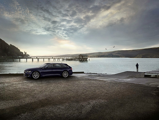 รูปภาพ อาวดี้ Audi A6 Avant 55 TFSI quattro S line MHEV ปี 2018