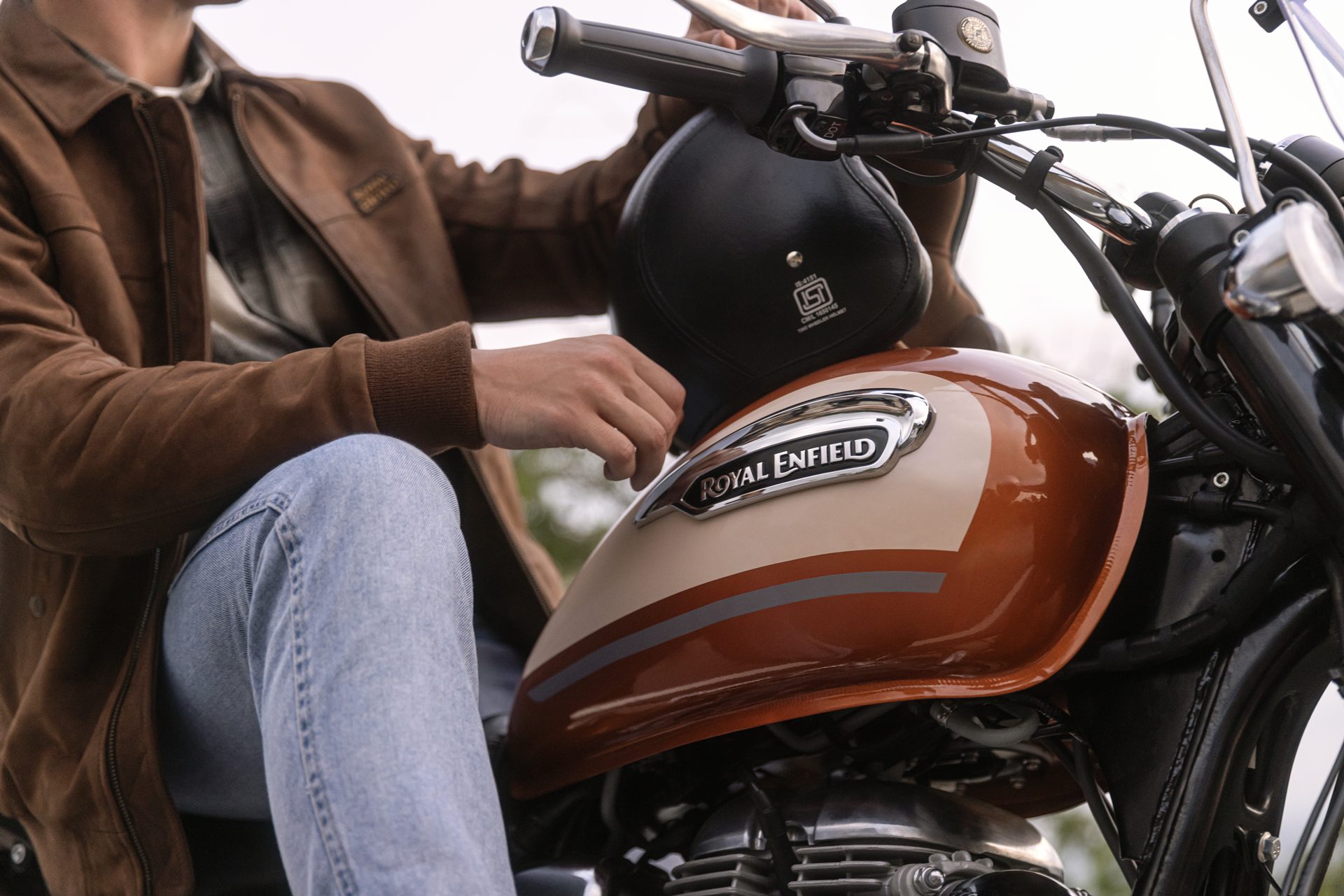 รูปภาพ โรยัล เอ็นฟีลด์ Royal Enfield Meteor 350 Sundowner Orange ปี 2026