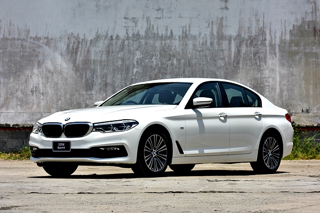 รูปภาพ บีเอ็มดับเบิลยู BMW Series 5 520d Sport ปี 2017