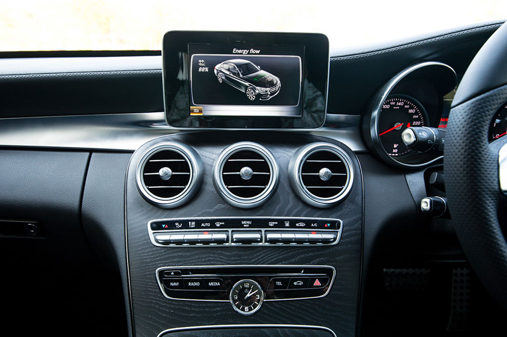 รูปภาพ เมอร์เซเดส-เบนซ์ Mercedes-benz C-Class C 350 e AMG Dynamic ปี 2016