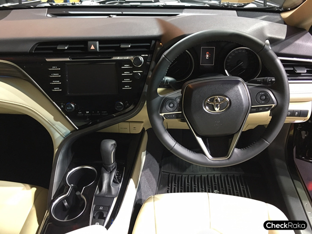 รูปภาพ โตโยต้า Toyota Camry 2.0 G MY2019 ปี 2019
