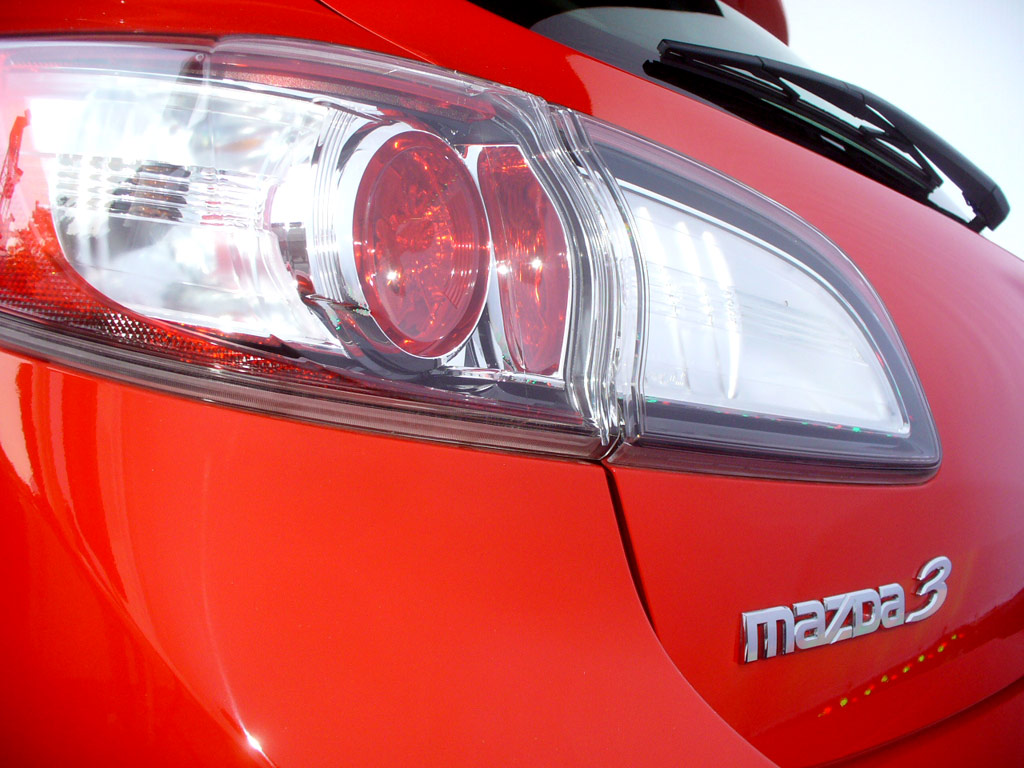 รูปภาพ มาสด้า Mazda 3 1.6L Groove ปี 2012