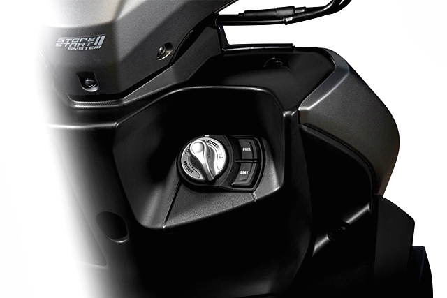 รูปภาพ ยามาฮ่า Yamaha Aerox Standard MY19 ปี 2019