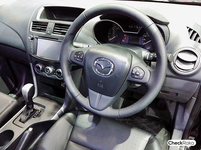 รูปภาพ มาสด้า Mazda BT-50 PRO THUNDER DBL Hi-Racer 2.2L 6AT ปี 2018