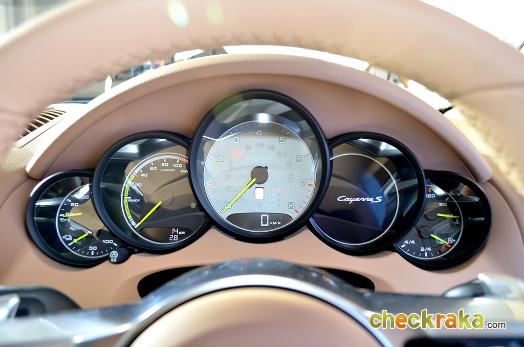 รูปภาพ ปอร์เช่ Porsche Cayenne Turbo S E-Hybrid ปี 2014