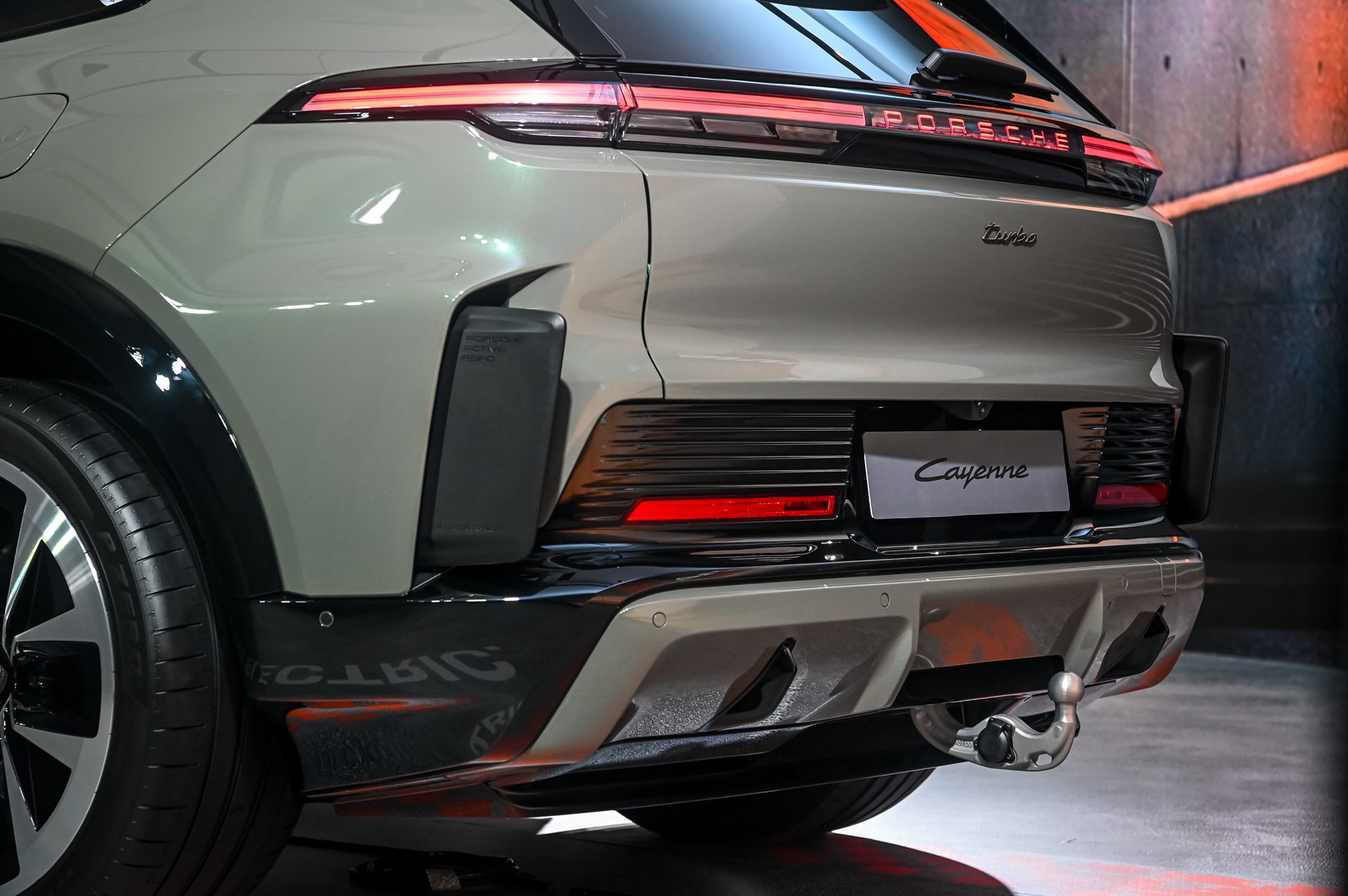 รูปภาพ ปอร์เช่ Porsche Cayenne Electric ปี 2026