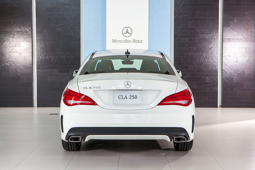 รูปภาพ เมอร์เซเดส-เบนซ์ Mercedes-benz CLA-Class CLA 250 AMG Dynamic ปี 2015