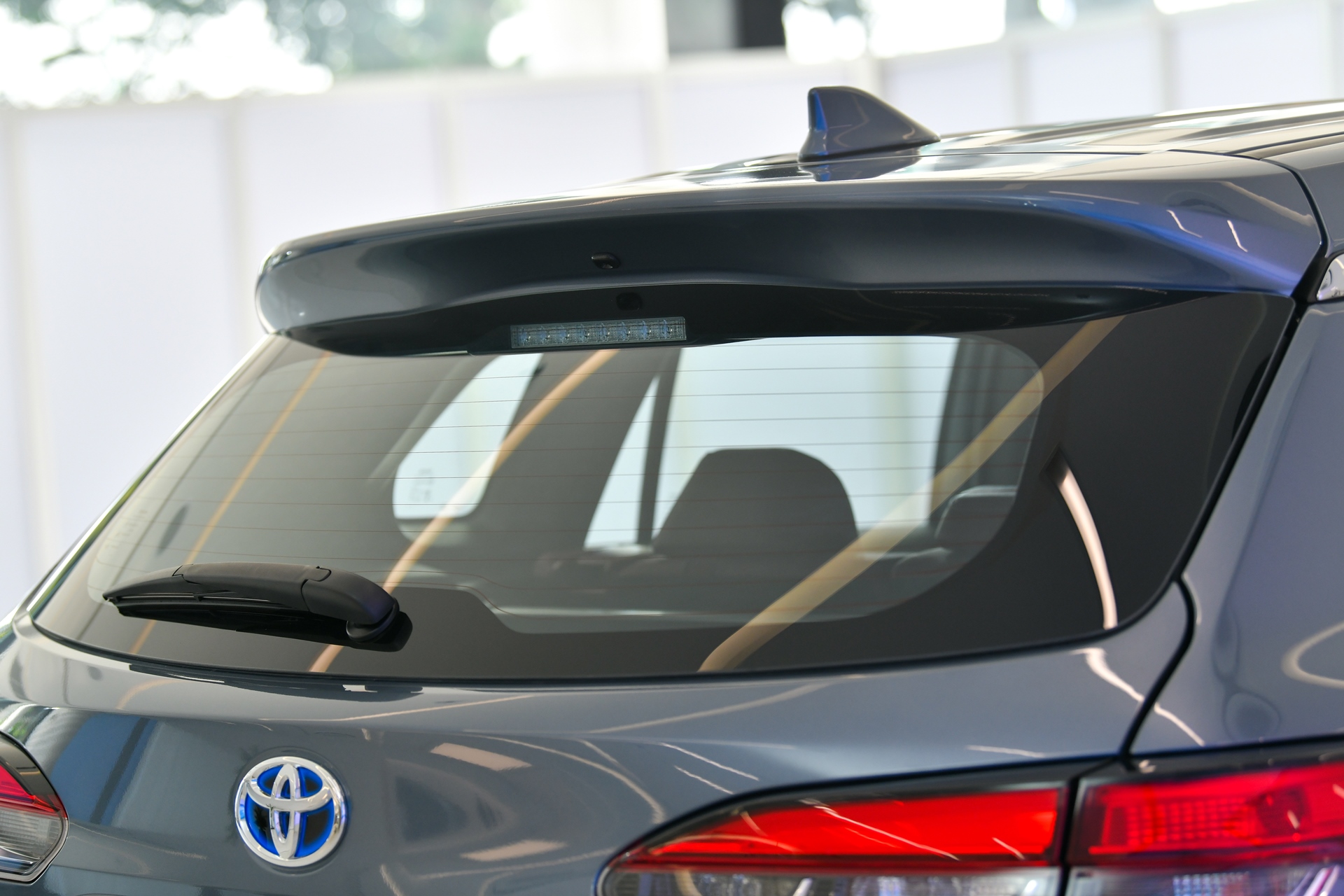 รูปภาพ โตโยต้า Toyota Corolla Cross HEV Premium ปี 2026