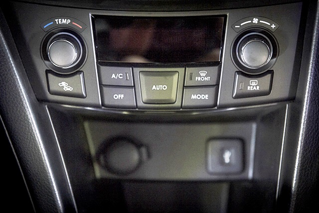 รูปภาพ ซูซูกิ Suzuki Swift GLX RX-II CVT ปี 2017