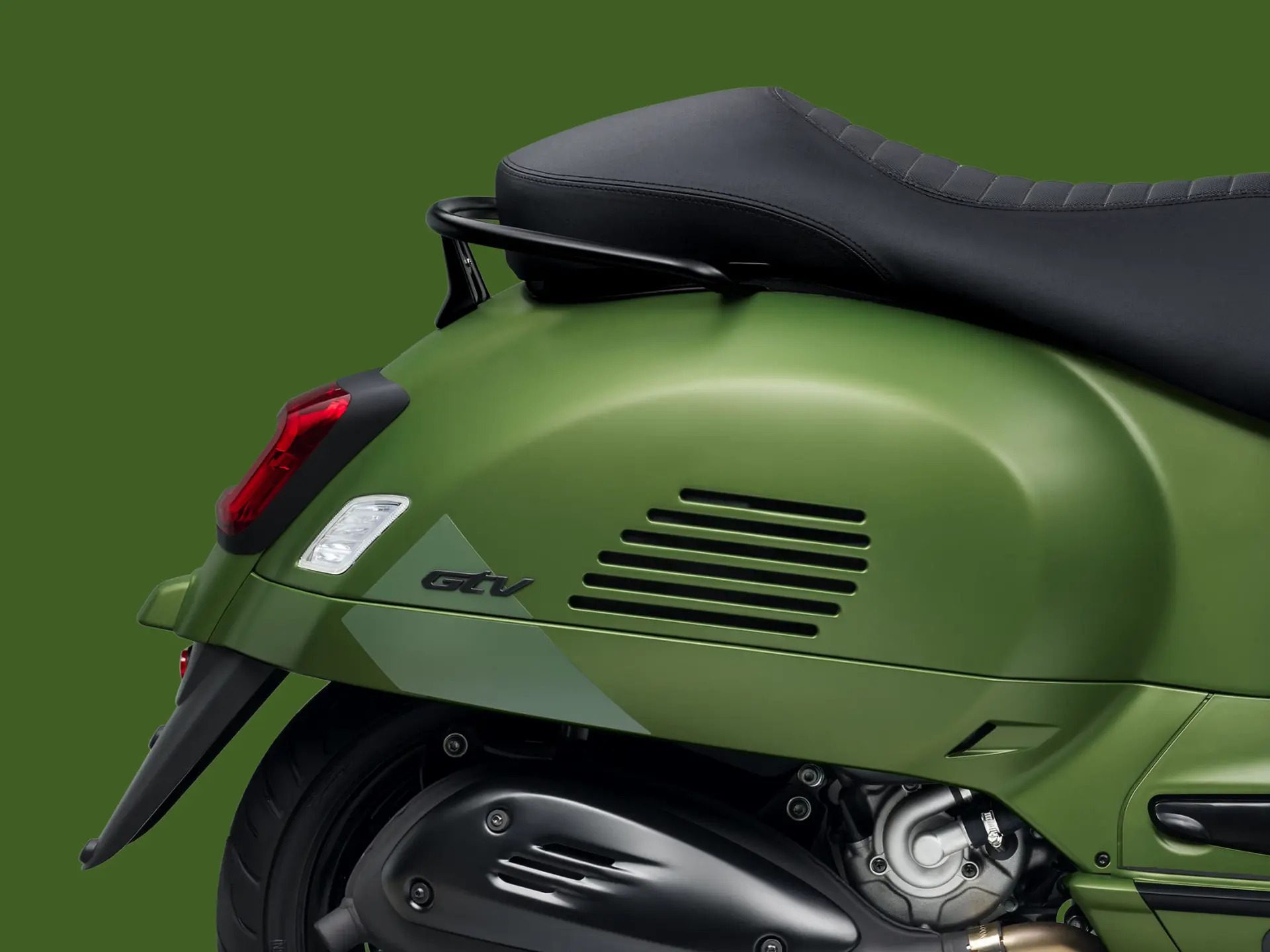 รูปภาพ เวสป้า Vespa-GTV 300 HPE-ปี 2026