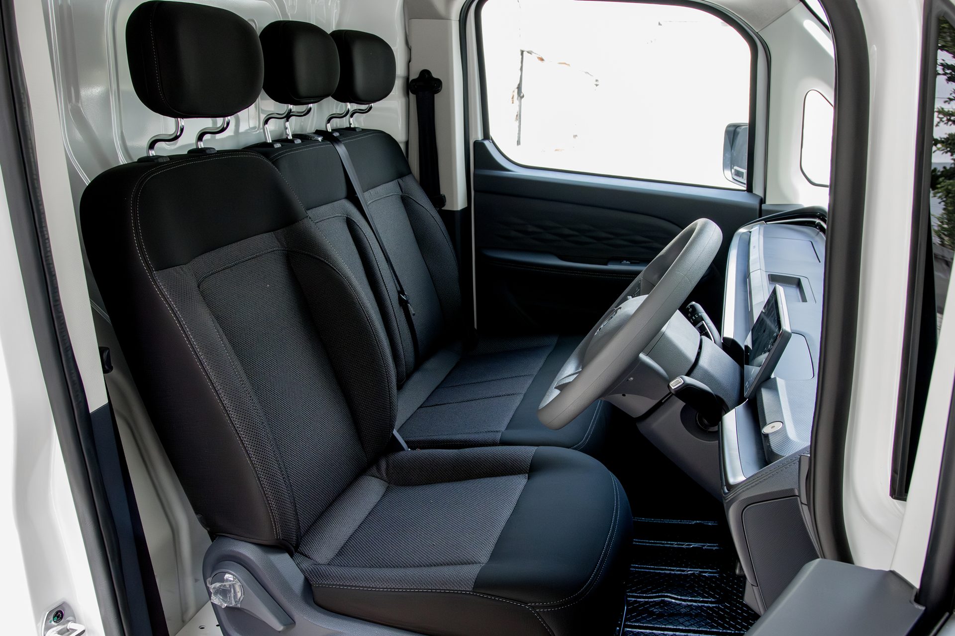 รูปภาพ ซีพี โฟตอน CP FOTON eView Connect i9 ปี 2026