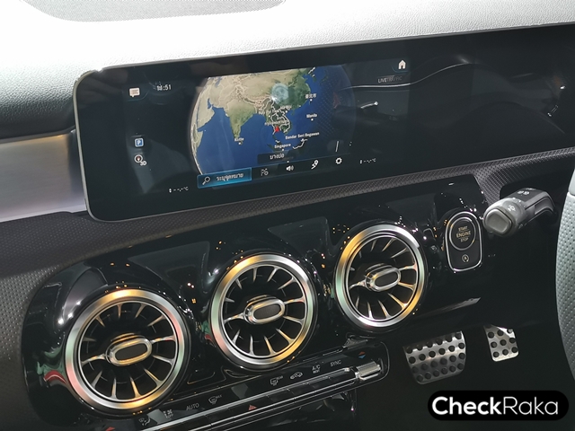 รูปภาพ เมอร์เซเดส-เบนซ์ Mercedes-benz A-Class A200 AMG Dynamic ปี 2019