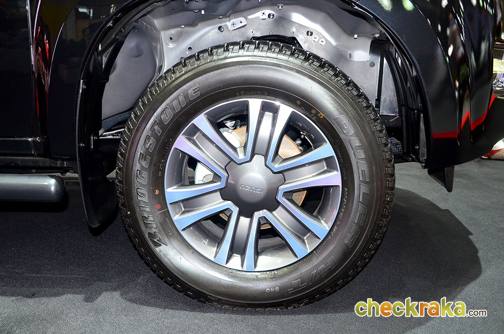 รูปภาพ อีซูซุ Isuzu D-MAX Hi-Lander 2-Door 2.5 Z VGS Turbo ฉลอง 99 ปี อีซูซุ ปี 2015