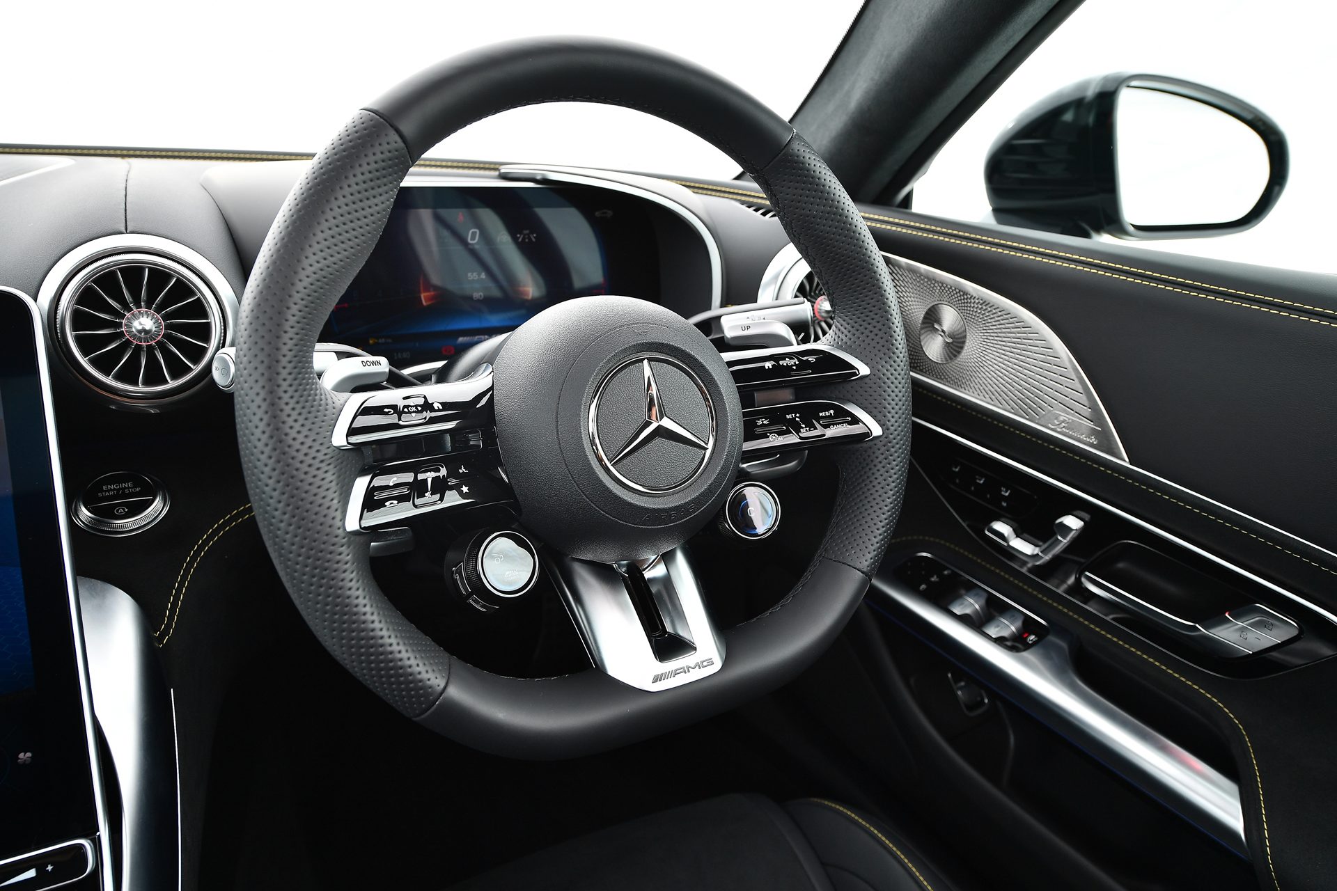 รูปภาพ เมอร์เซเดส-เบนซ์ Mercedes-benz AMG SL 55 4MATIC+ ปี 2025