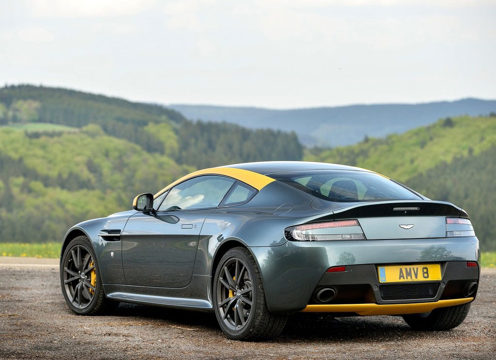 รูปภาพ แอสตัน มาร์ติน Aston Martin Vantage N430 ปี 2015