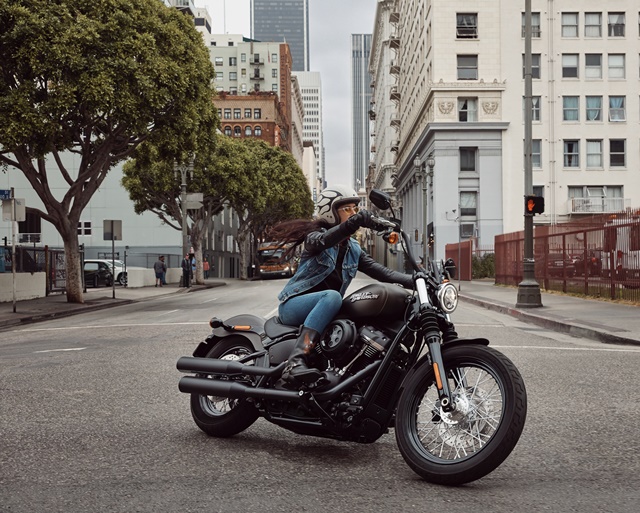 รูปภาพ ฮาร์ลีย์-เดวิดสัน Harley-Davidson Softail Street Bob ปี 2020