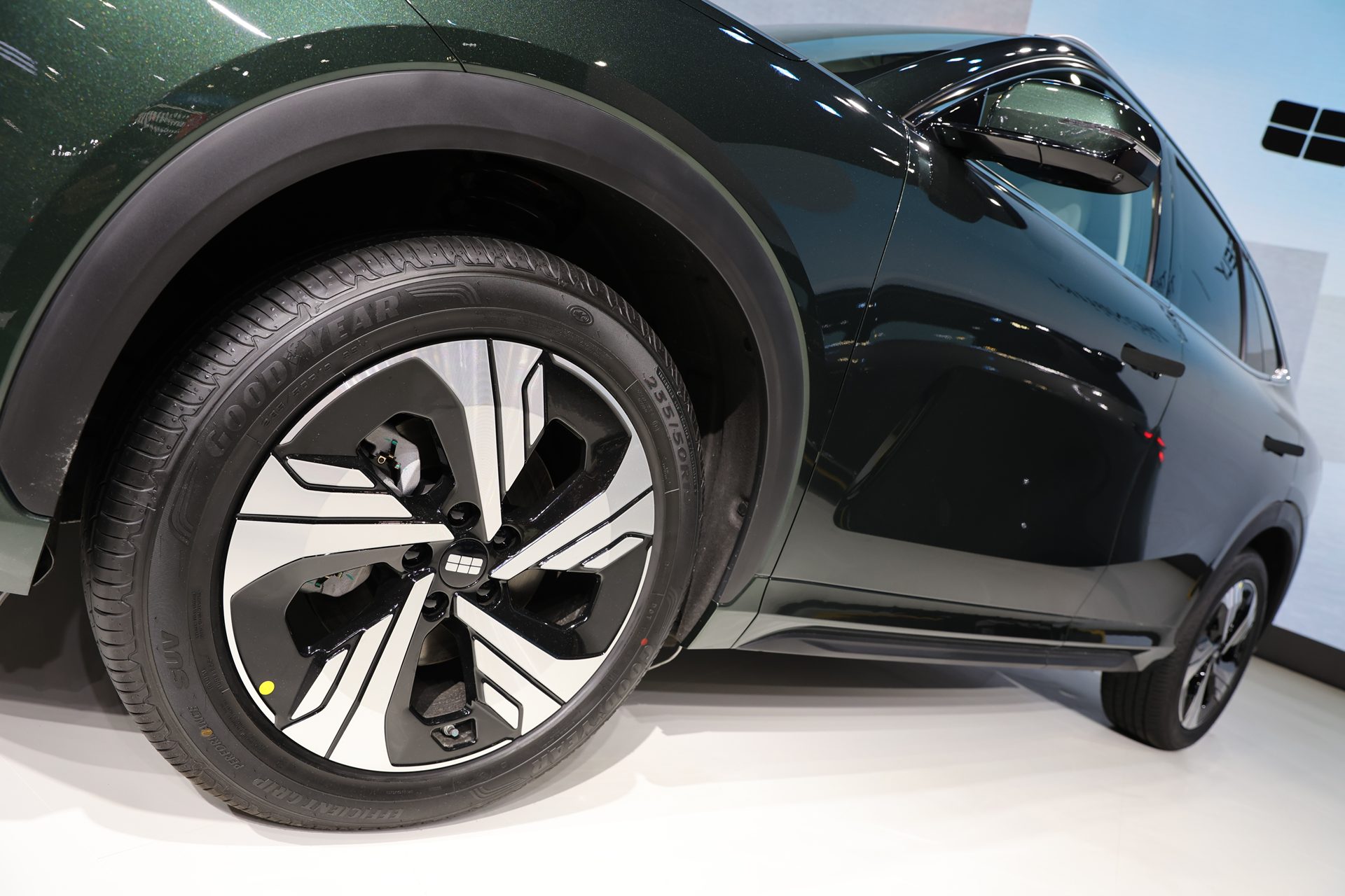 รูปภาพ จีลี่ Geely EX5 MAX+ ปี 2026