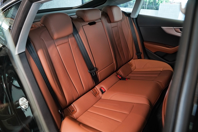 รูปภาพ อาวดี้ Audi A5 Sportback 45 TFSI quattro S line Black Edition ปี 2020