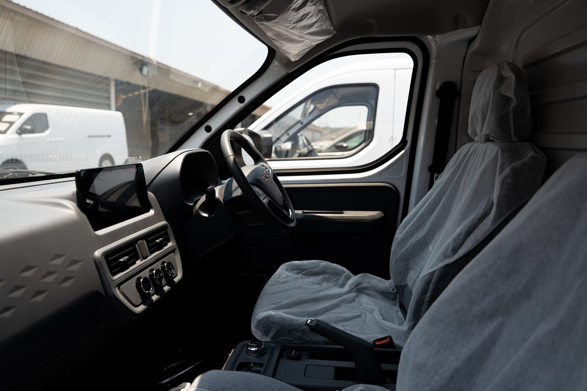 รูปภาพ วู่หลิง Wuling Porta EV Standard ปี 2026