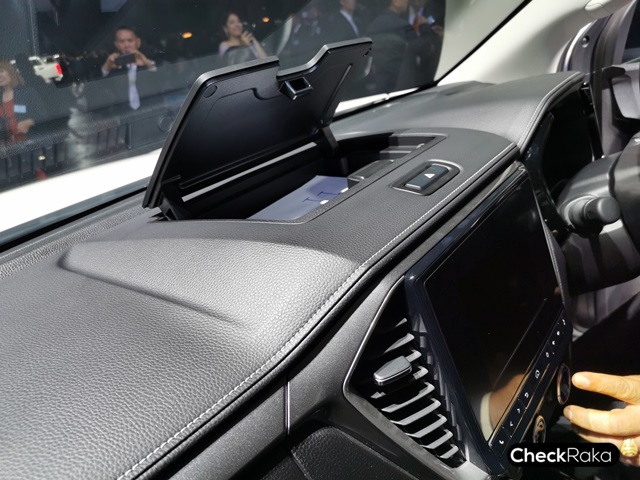 รูปภาพ อีซูซุ Isuzu D-MAX V-CROSS 4 ประตู 3.0 Ddi Z M/T ปี 2019