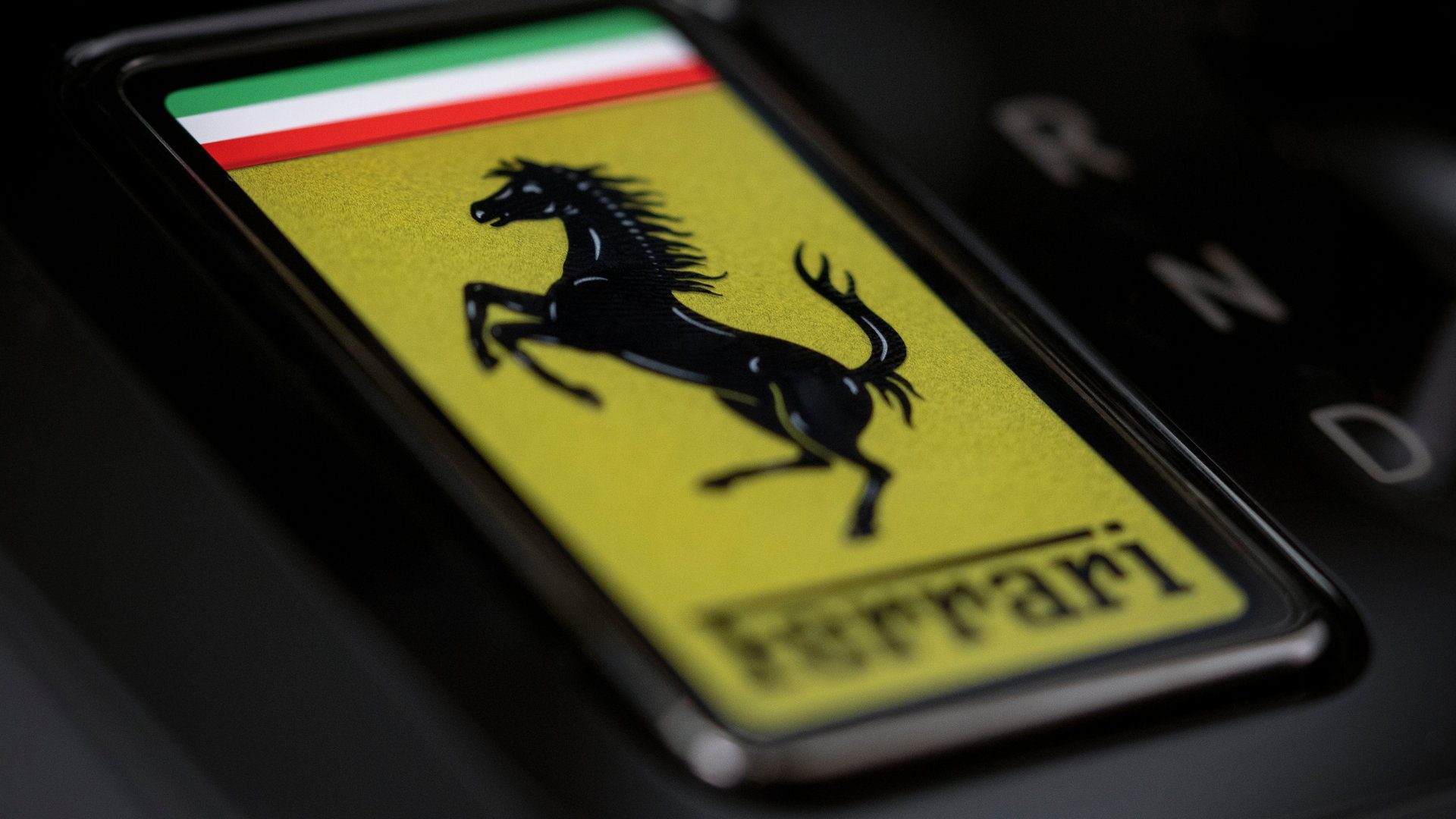 รูปภาพ เฟอร์รารี่ Ferrari Luce Standard ปี 2026