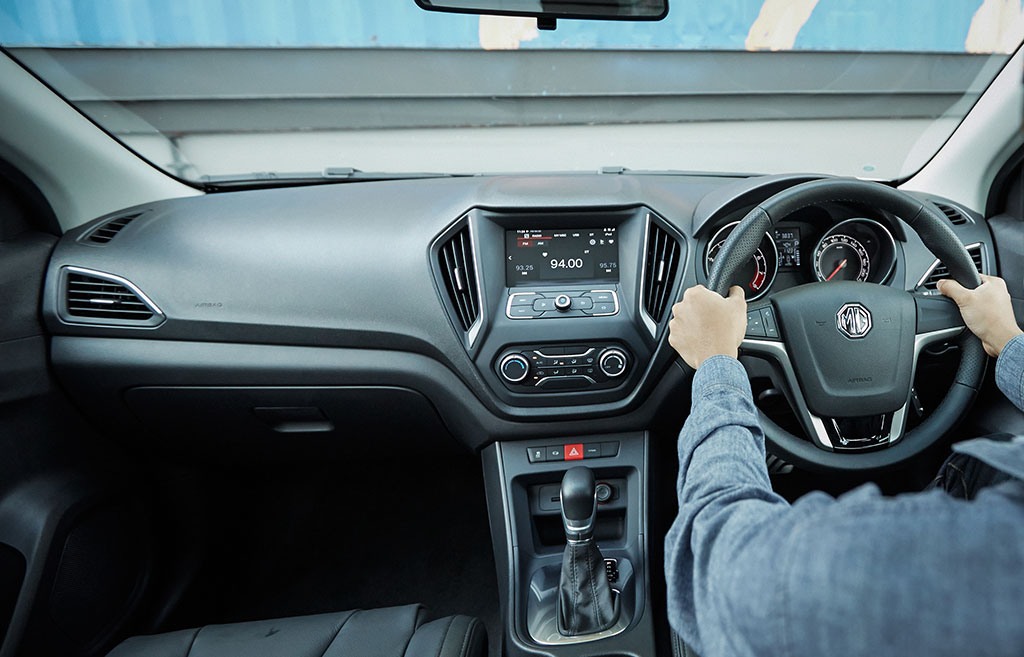 รูปภาพ เอ็มจี MG 5 1.5 X Sunroof ปี 2015