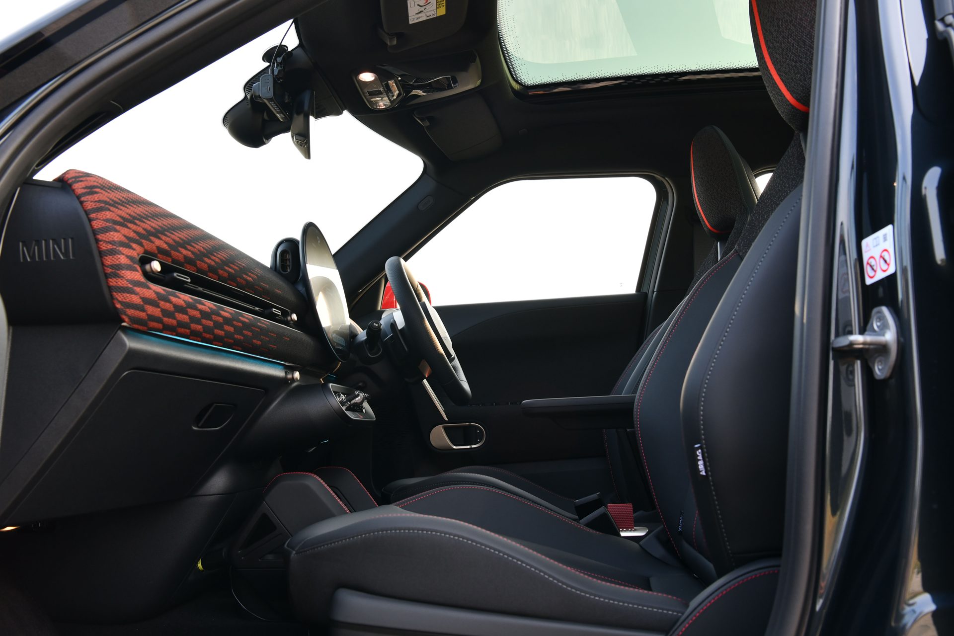 รูปภาพ มินิ Mini John Cooper Works Aceman Electric ปี 2025
