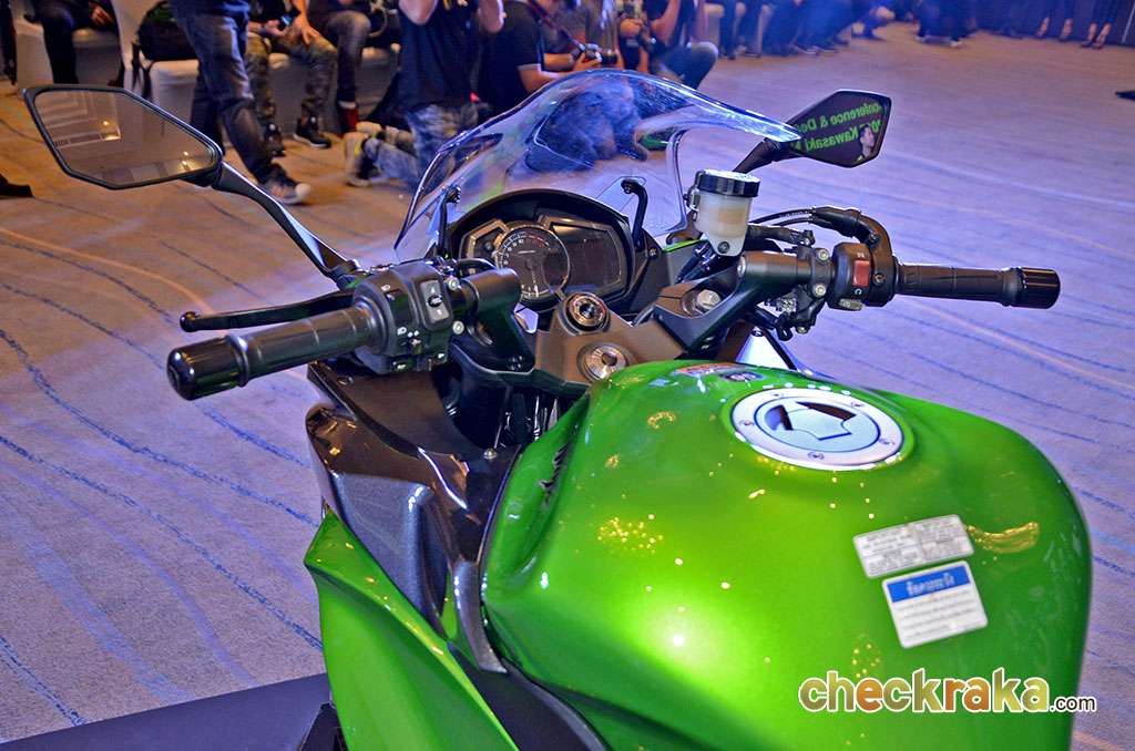 รูปภาพ คาวาซากิ Kawasaki Ninja 1000 ABS ปี 2021