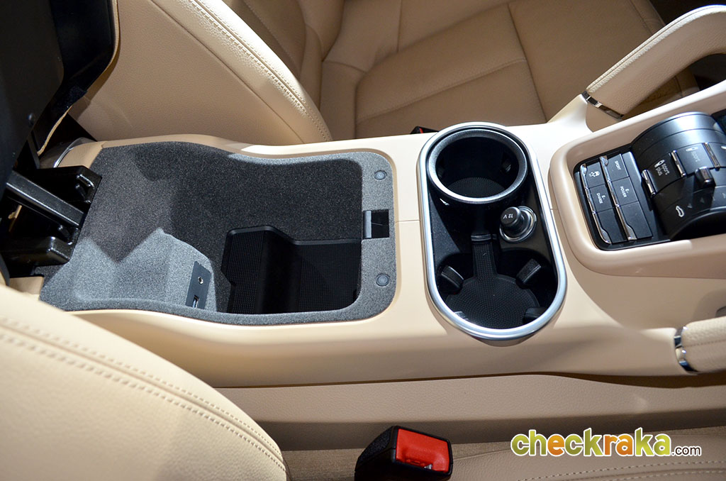 รูปภาพ ปอร์เช่ Porsche Cayenne Turbo S E-Hybrid ปี 2014