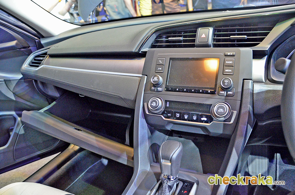 รูปภาพ ฮอนด้า Honda Civic 1.8 E CVT ปี 2018