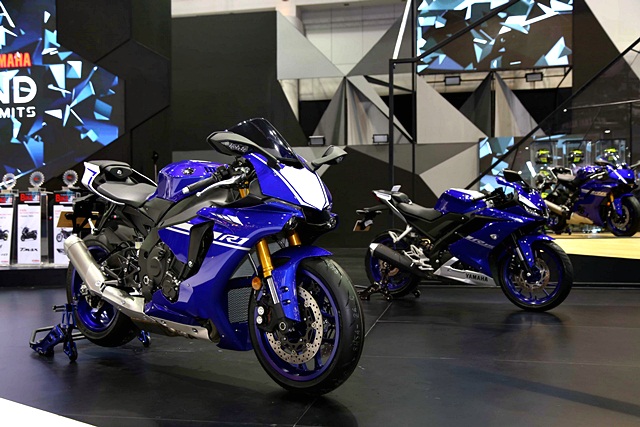 รูปภาพ ยามาฮ่า Yamaha YZF-R1 (Standard) ปี 2017