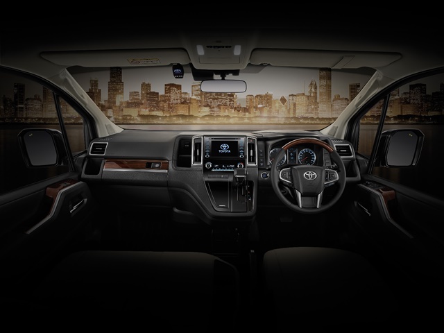 รูปภาพ โตโยต้า Toyota Majesty 2.8 Standard ปี 2019